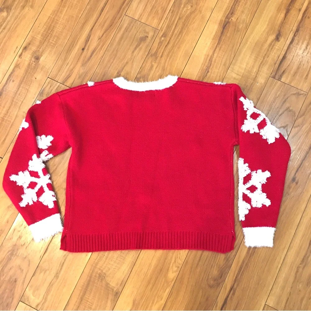 33 Degrees Christmas sweater puffy fabric snowflakes red white cozy small - Picture 5 of 10